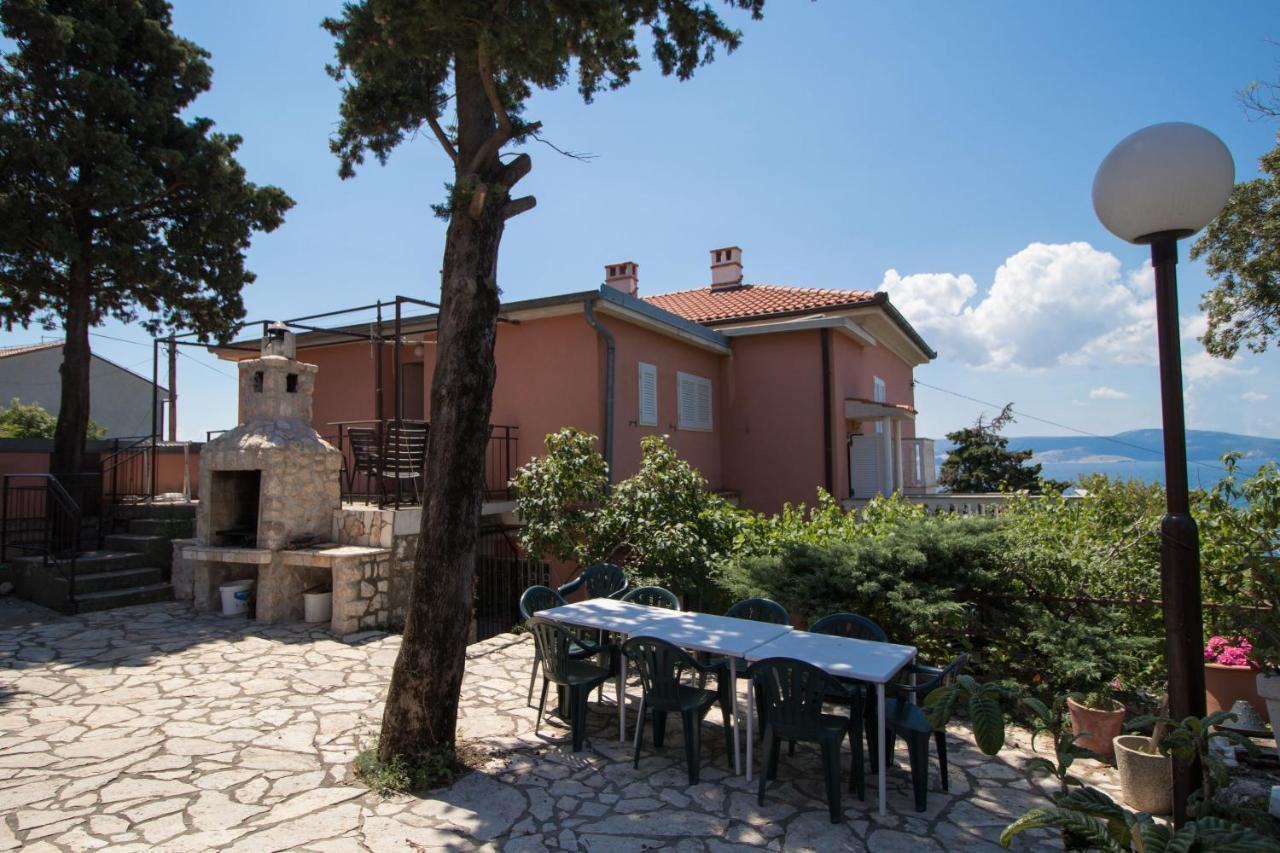Apartments Josip By The Sea Novi Vinodolski Exteriör bild